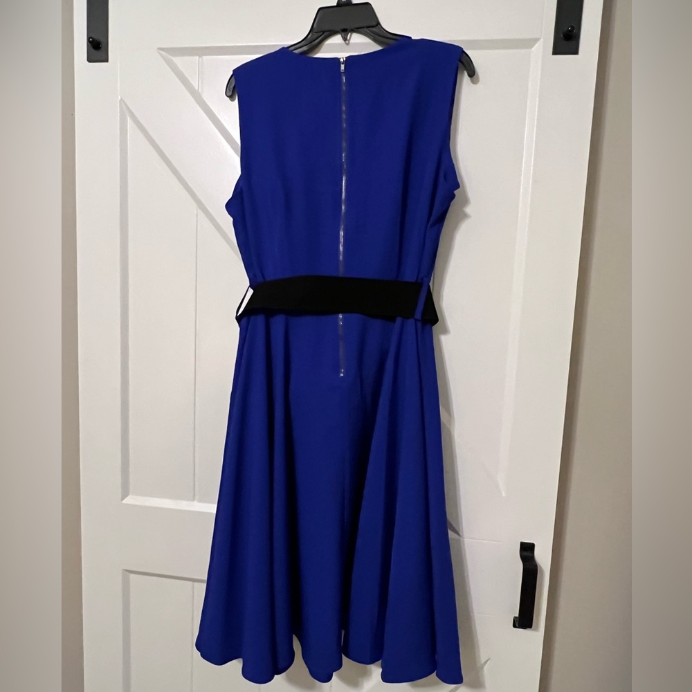 NWT City Chic Vintage Veronica Dress size S16 - Picture 4 of 6